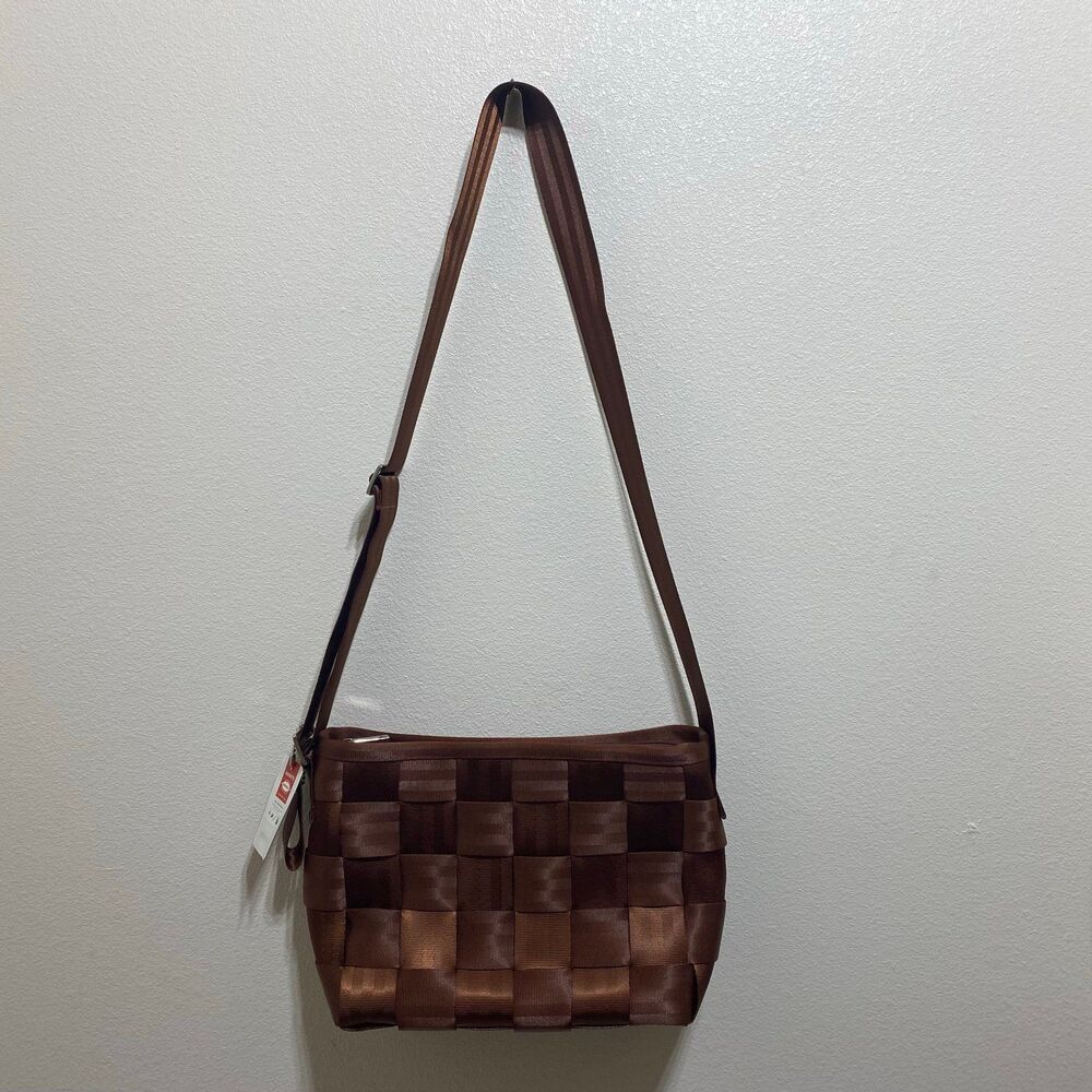Harveys Women's Convertible Crossbody
Tote Bag